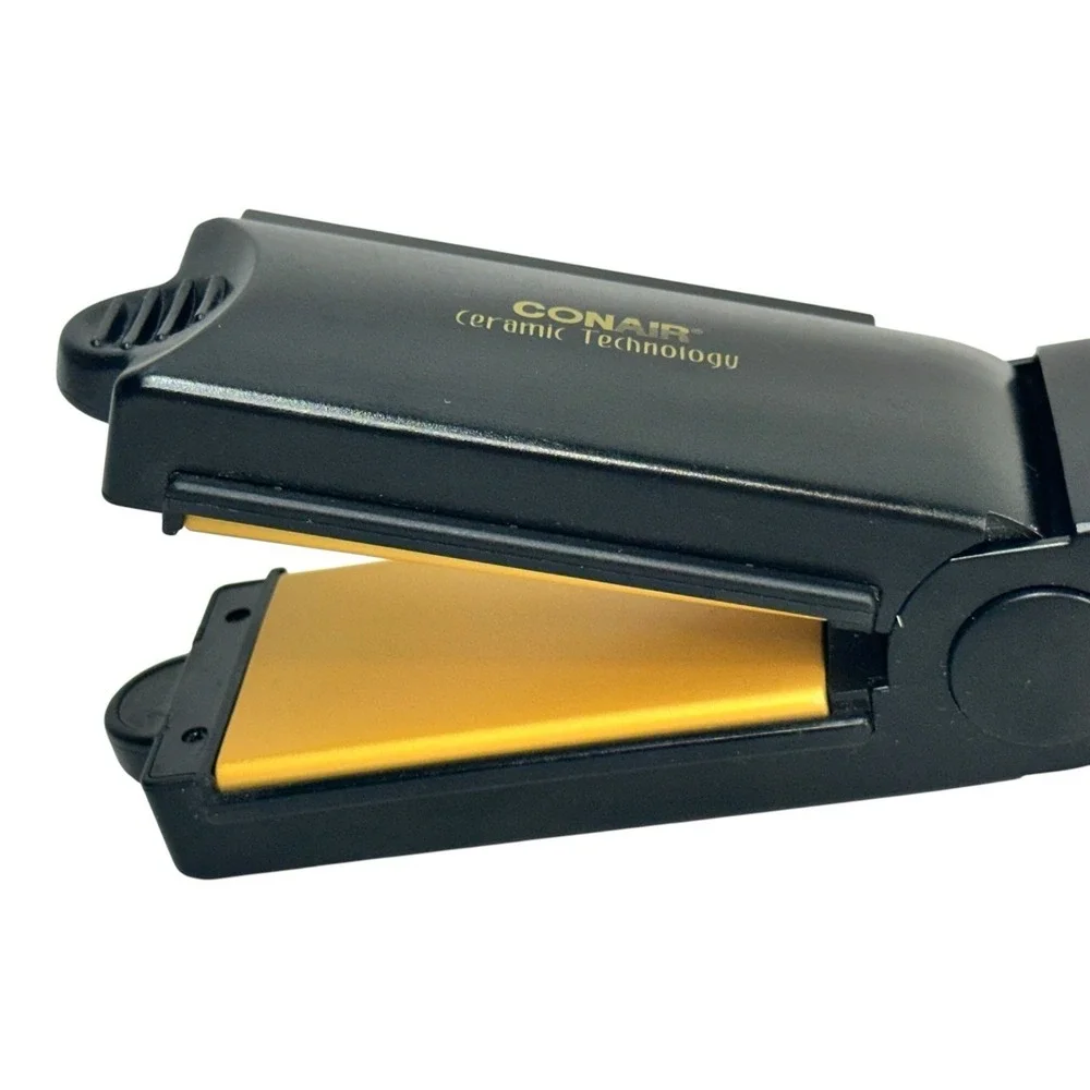 CONAIR CS19J Flat Iron Pro Styler 2